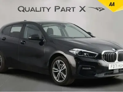 Used BMW 118 Sport Line 136 HP (100 kW) 2022 Black Hatchback