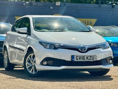 Toyota Auris Hybrid
