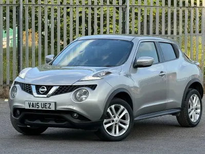 Used Nissan Juke Acenta Premium 115 HP (84 kW) 2015 Silver SUV