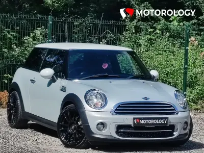 Used Mini Cooper D Hatch 110 HP (80 kW) 2012 Silver Hatchback