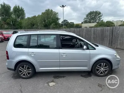Used VW Touran SE 105 HP (77 kW) 2007 Silver MPV