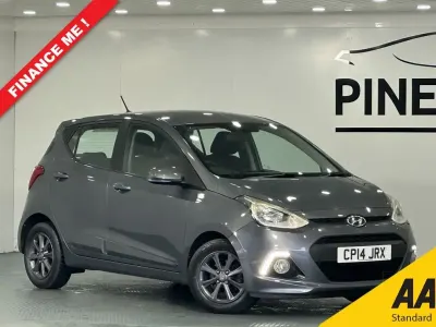 Usado Hyundai i10 Premium 87 HP (63 kW) 2014 Cinzento Citadino