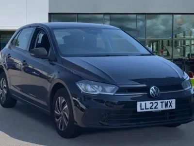 Used VW Polo Life 95 HP (69 kW) 2022 Black Hatchback