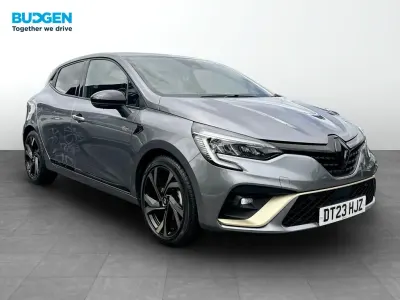 Used Renault Clio Engineered 145 HP (106 kW) 2023 Grey Hatchback