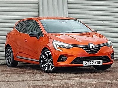 Used Renault Clio V Techno 90 HP (66 kW) 2023 Orange Hatchback