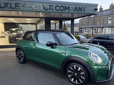 Green Used 2021 Mini Cooper S Hatch Hatchback | £14,995 (Fair price)