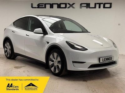 Used Tesla Model Y Long Range AWD 85 kW (116 HP) 2022 White SUV