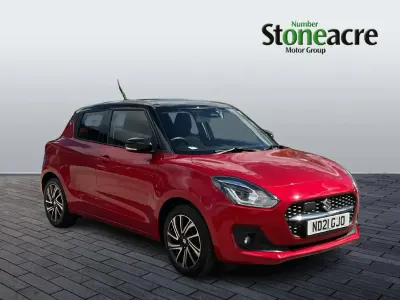 Usado Suzuki Swift SZ5 83 HP (61 kW) 2021 Vermelho Citadino