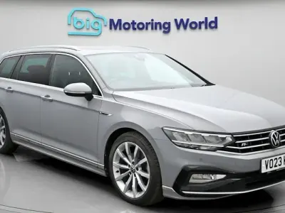 Used VW Passat R-line 150 HP (110 kW) 2023 Grey Estate