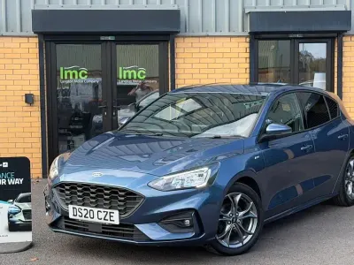 Used Ford Focus ST-Line 125 HP (91 kW) 2020 Blue Hatchback