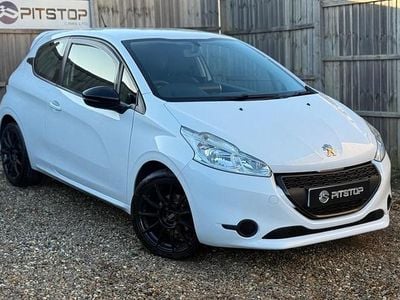 White Used 2015 Peugeot 208 Access Hatchback | £2,000 (Good price)