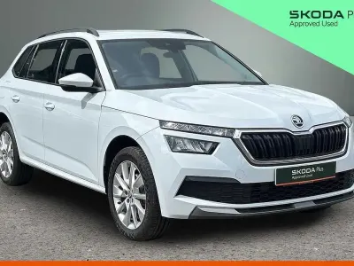 Used Skoda Kamiq SE 94 HP (69 kW) 2023 Moon white metallic SUV