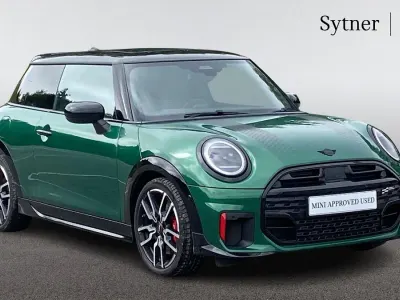 Used Mini John Cooper Works Hatch 228 HP (167 kW) 2024 Green Hatchback