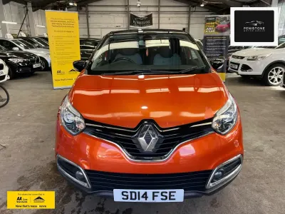 Used Renault Captur Dynamique 90 HP (66 kW) 2014 Orange/black SUV