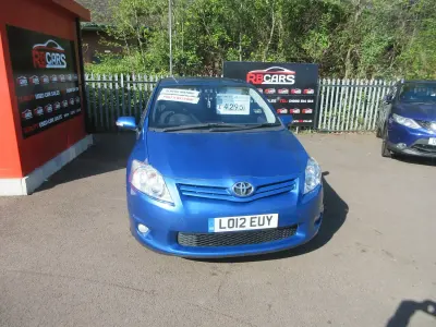 Used Toyota Auris