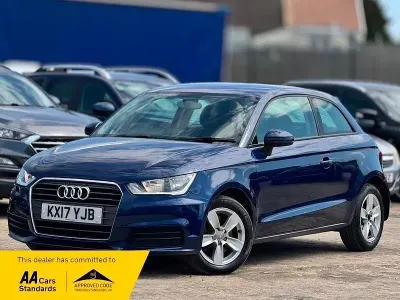 Used Audi A1 Design 116 HP (85 kW) 2017 Blue Hatchback