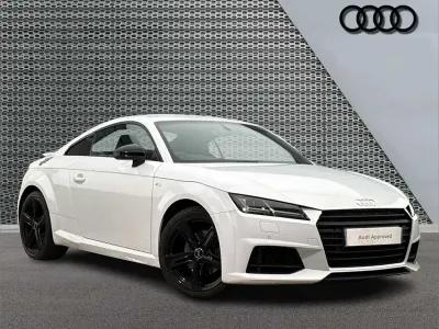 Używany Audi TT Black Edition 180 KM (132 kW) 2018 Biały Coupe