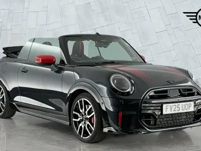 Usado Mini John Cooper Works 228 CV (167 kW) 2025 Gris Utilitario