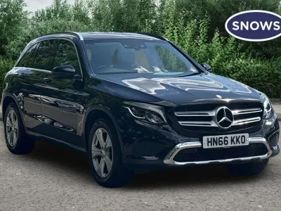 Usado Mercedes GLC250 204 HP (150 kW) 2016 Preto SUV
