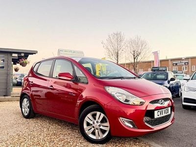 Red Used 2011 Hyundai ix20 Style Hatchback | £3,295 (Fair price)