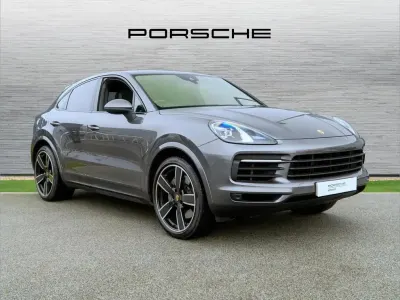 Usado Porsche Cayenne S 434 CV (319 kW) 2019 Gris SUV