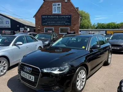 Używany Audi A6 Advanced 177 KM (130 kW) 2012 Czarny Kombi
