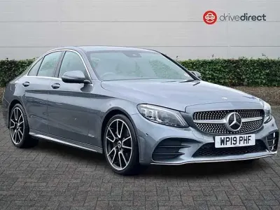 Usado Mercedes C200 AMG Line Premium 184 HP (135 kW) 2019 Cinzento Sedan
