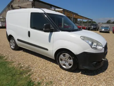 Used Fiat Doblò 90 HP (66 kW) 2013 White MPV