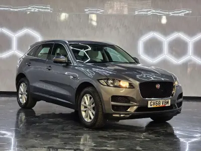Used Jaguar F-Pace Prestige 180 HP (132 kW) 2019 Grey SUV