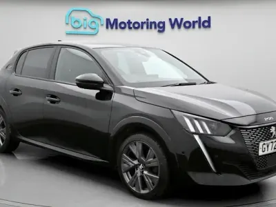 Używany Peugeot 208 GT 102 KM (75 kW) 2022 Czarny Hatchback