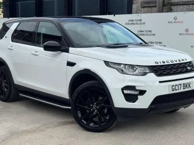 Used Land Rover Discovery 5 HSE 2017 White SUV