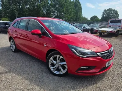 Used Vauxhall Astra SRi 150 HP (110 kW) 2017