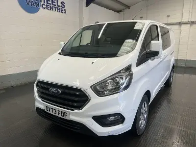 Used Ford Transit Custom Limited 130 HP (95 kW) 2023 White Van