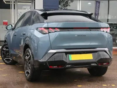Used Peugeot e-3008 GT 156 kW (213 HP) 2025 Blue SUV