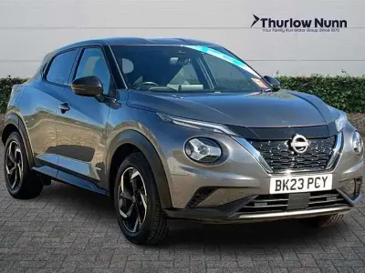 Używany Nissan Juke N-Connecta 143 KM (105 kW) 2023 Szary SUV
