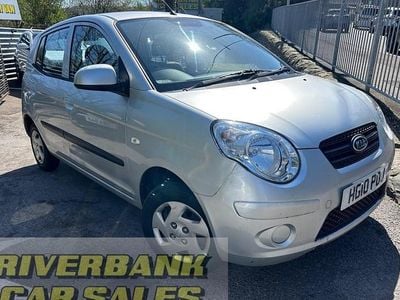 Used Kia Picanto 60 HP (44 kW) 2010 Silver Hatchback