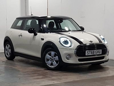 White Used 2018 Mini Cooper Hatchback | £10,998 (Fair price)