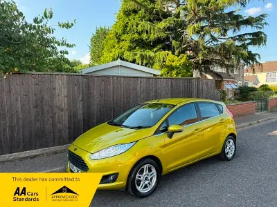 Used Ford Fiesta Zetec 2013 Yellow Hatchback