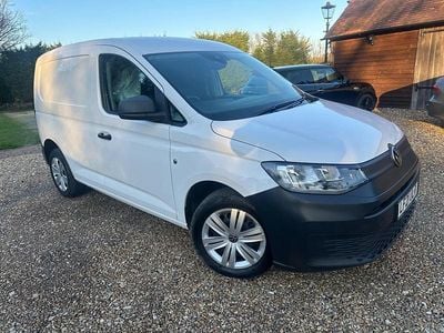 Used VW Caddy S 75 HP (55 kW) 2021 White MPV