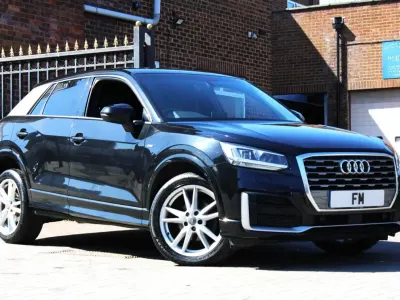 Begagnad Audi Q2 S-Line 116 HK (85 kW) 2020 Svart SUV