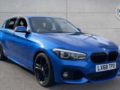 Used BMW 118 M Sport 134 HP (98 kW) 2018 Estoril blue Hatchback