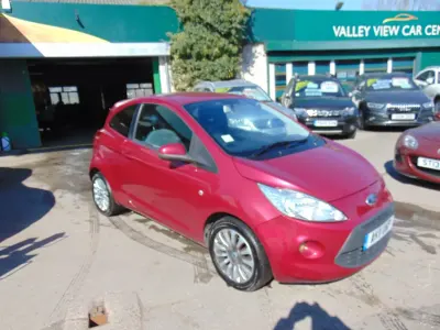 Usado Ford Ka Zetec 69 HP (50 kW) 2011 Vermelho Citadino