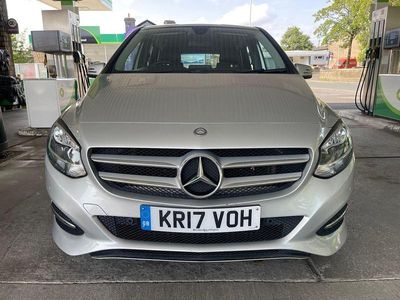 Mercedes B200