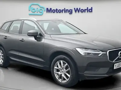 Used Volvo XC60 Momentum 190 HP (139 kW) 2019 Grey SUV