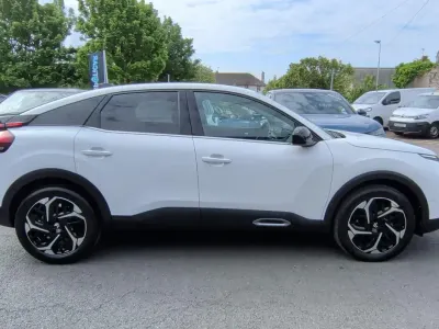 Używany Citroën C4 PureTech 128 KM (94 kW) 2024 Biały SUV