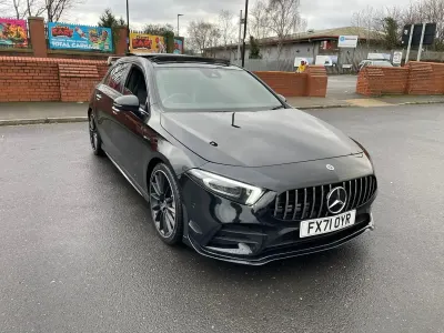 Begagnad Mercedes A35 AMG Premium Plus 2021 Svart Halvkombi