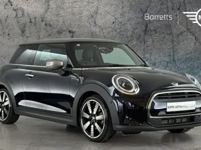 Used Mini Cooper Exclusive 134 HP (98 kW) 2023 Black Hatchback