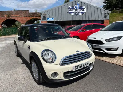 Used Mini Cooper D Hatch 112 HP (82 kW) 2011 White Hatchback