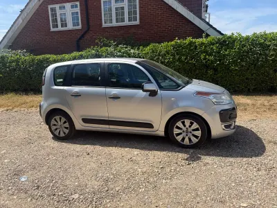 Used Citroën C3 Picasso 2011 Silver MPV