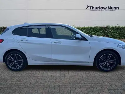 Used BMW 118 Sport Line 140 HP (102 kW) 2020 White Hatchback